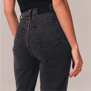 ABERCROMBIE AND FITCH ULTRA STRAIGHT HIGH RISE JEANS